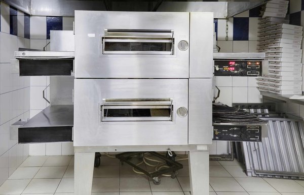 Four à pizza : les conseils d'entretien à retenir